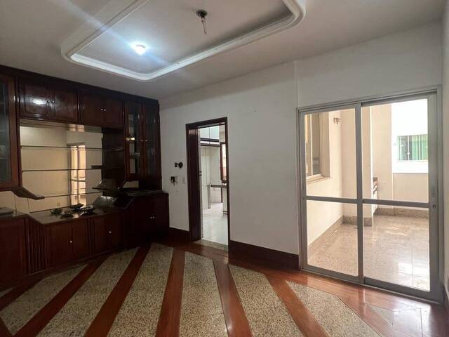 Apartamento para Venda em Goiânia - 4