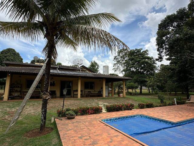 Casa para Venda em Hidrolândia - 5