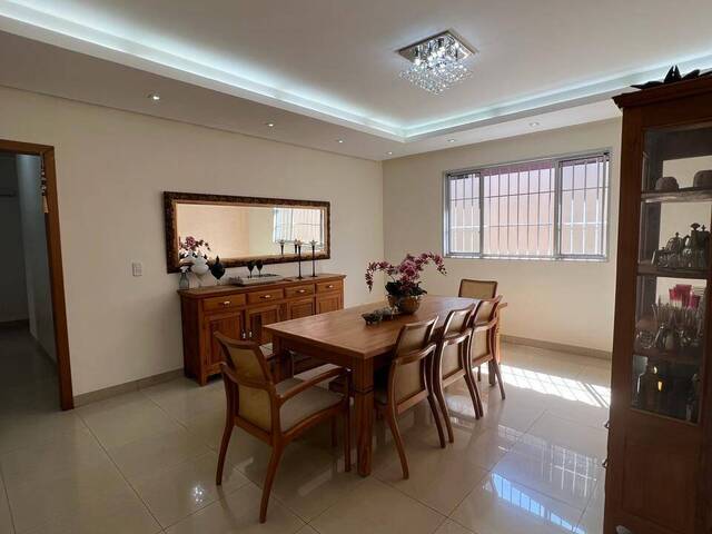 Casa para Venda em Goiânia - 5