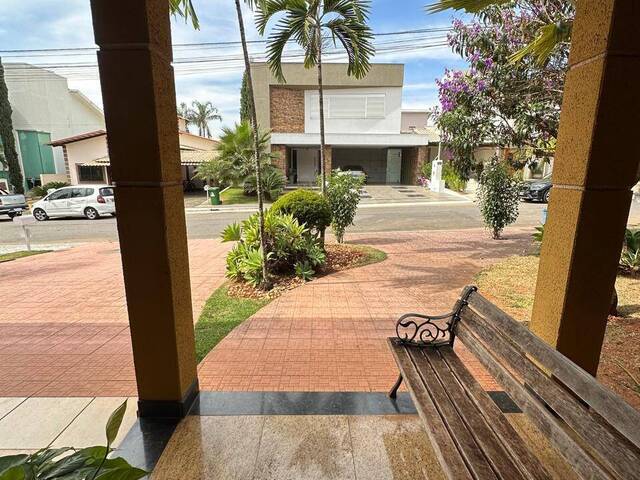 Casa para Venda em Goiânia - 5