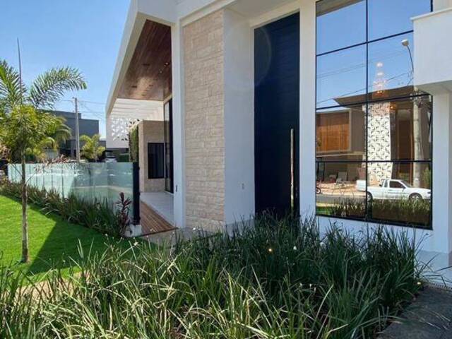 #168 - Casa para Venda em Goiânia - GO - 2