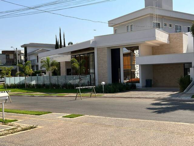 #168 - Casa para Venda em Goiânia - GO - 1