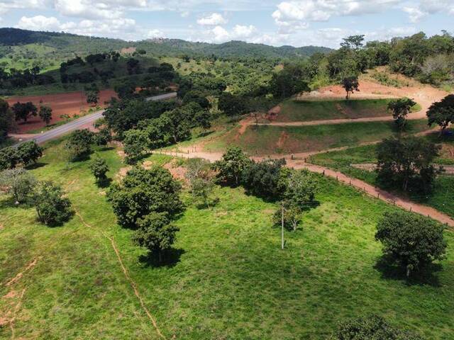 Venda em Zona Sul - Santa Cruz de Goiás