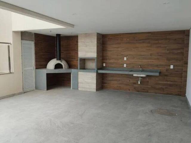 Apartamento para Venda em Goiânia - 4