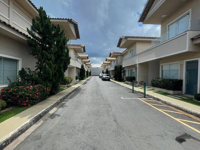 #240 - Casa para Venda em Goiânia - GO - 1