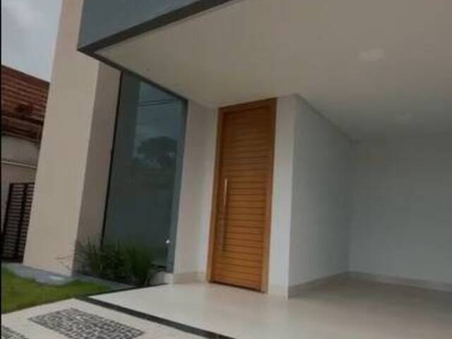 #270 - Casa para Venda em Senador Canedo - GO - 1