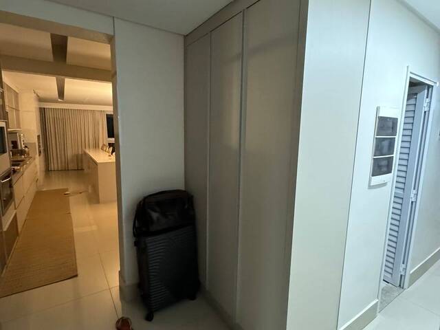 Apartamento para Venda em Goiânia - 4