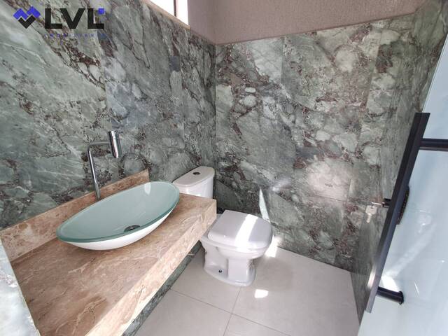 Casa para Venda em Goiânia - 5