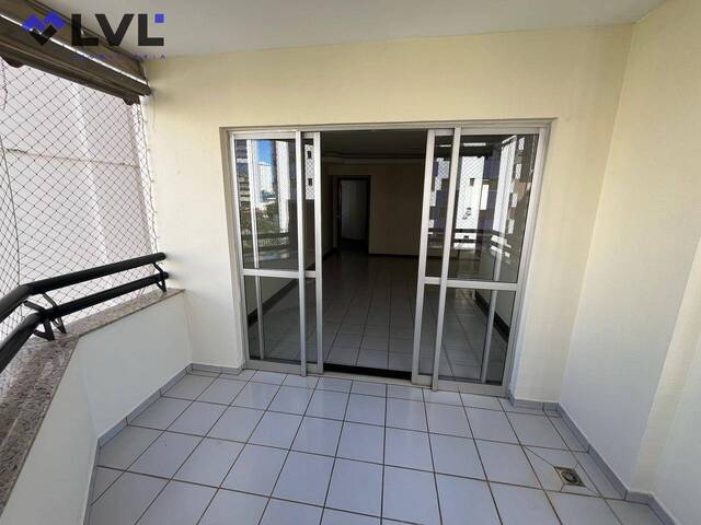 Apartamento para Venda em Goiânia - 4